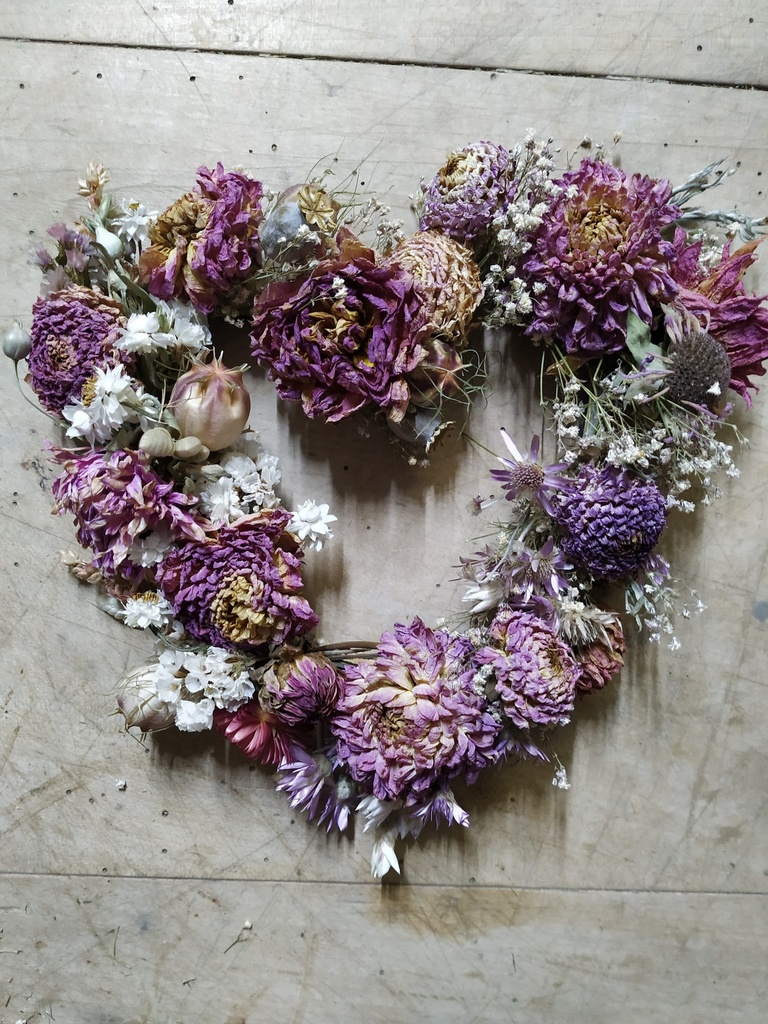 Trockenblumenherz